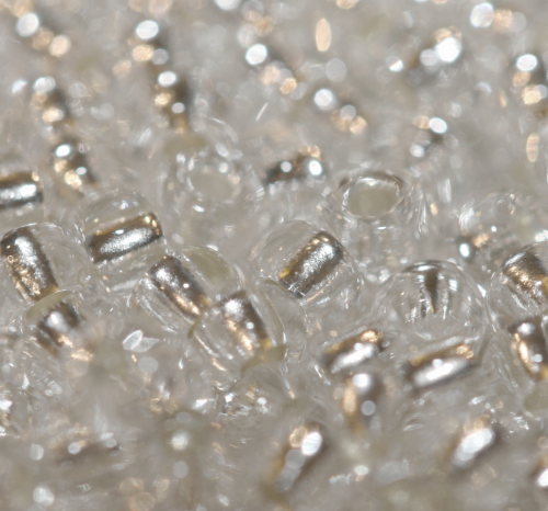 Rocailles 2,6mm " silbereinzug crystal"